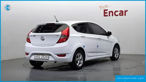 HYUNDAI ACCENT DIESEL WIT 1.6 VGT PREMIER