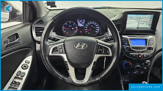 HYUNDAI ACCENT DIESEL WIT 1.6 VGT MODERN