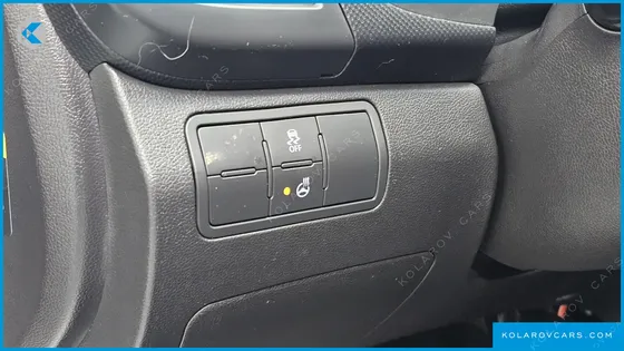 HYUNDAI ACCENT DIESEL WIT 1.6 VGT MODERN