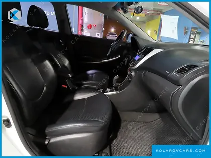 HYUNDAI ACCENT DIESEL 1.6 VGT PREMIER