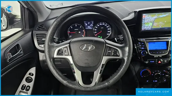 HYUNDAI ACCENT DIESEL 1.6 VGT PREMIER
