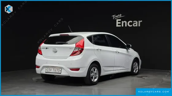 HYUNDAI ACCENT DIESEL WIT 1.6 VGT PREMIER