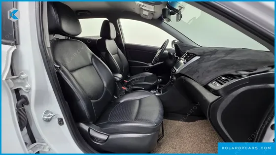 HYUNDAI ACCENT WIT 1.4 VVT MODERN