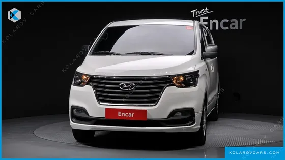 HYUNDAI STAREX VAN 5-SEATER
