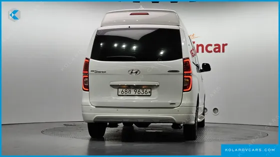 HYUNDAI STAREX 4WD LIMOUSINE