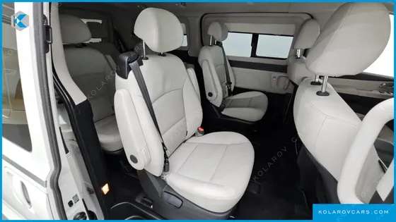 HYUNDAI STAREX 4WD LIMOUSINE