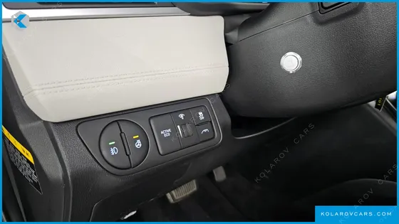 HYUNDAI STAREX 4WD LIMOUSINE