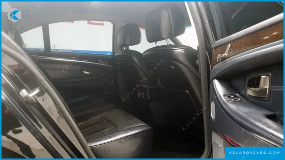 KGM - SSANGYONG CHAIRMAN CW600