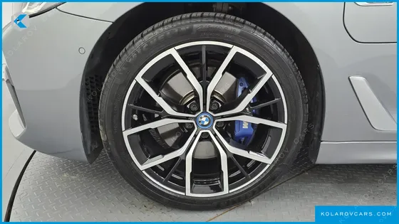 BMW 5 SERIES 530E M SPORT