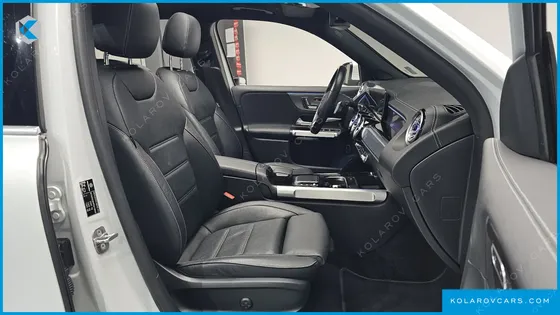 MERCEDES EQB EQB300 4MATIC AMG LINE