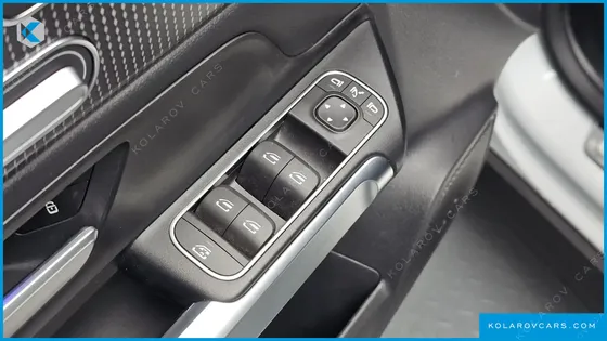 MERCEDES EQB EQB300 4MATIC AMG LINE