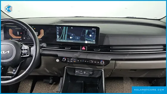 KIA CARNIVAL DIESEL 9-SEATER PRESTIGE