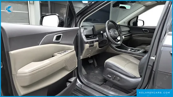 KIA CARNIVAL DIESEL 9-SEATER NOBLESSE