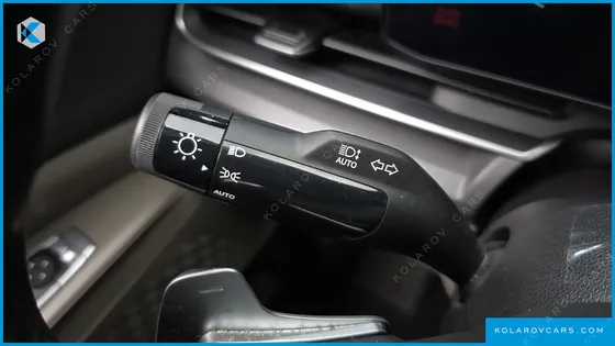 KIA CARNIVAL DIESEL 9-SEATER NOBLESSE