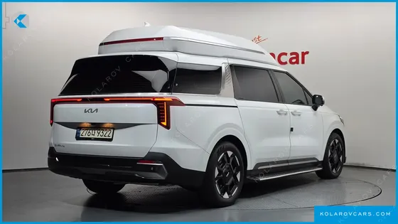 KIA CARNIVAL GASOLINE 7-SEATER HI LIMOUSINE