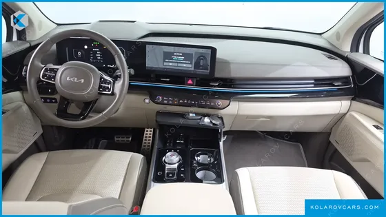 KIA CARNIVAL GASOLINE 7-SEATER HI LIMOUSINE