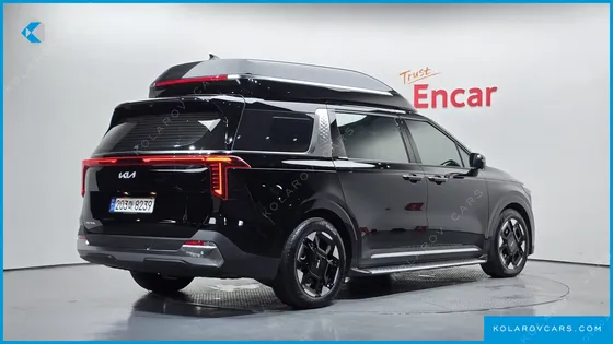 KIA CARNIVAL GASOLINE 7-SEATER HI LIMOUSINE