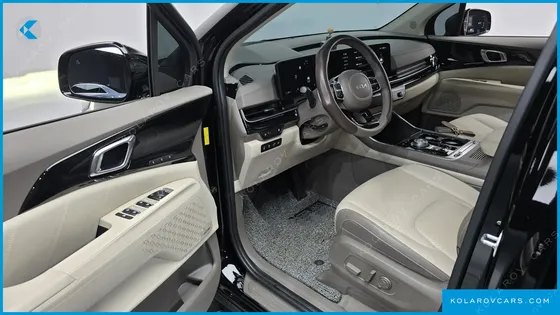 KIA CARNIVAL GASOLINE 7-SEATER HI LIMOUSINE