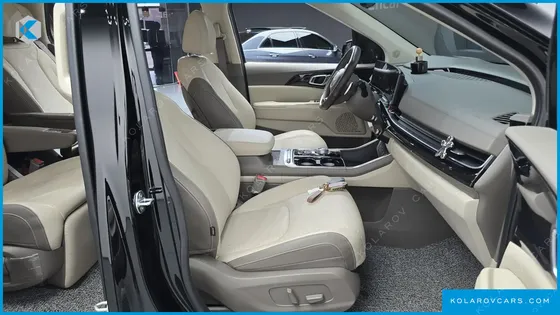 KIA CARNIVAL GASOLINE 7-SEATER HI LIMOUSINE