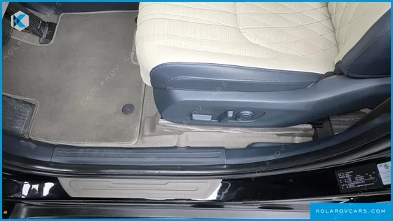 KIA CARNIVAL GASOLINE 9-SEATER HI LIMOUSINE (7-SEATER LIMOUSINE(SPECIAL VEHICLE)