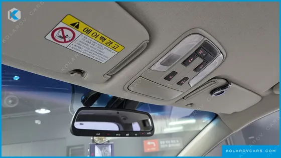 KIA CARNIVAL 9-SEATER PRSTIGE