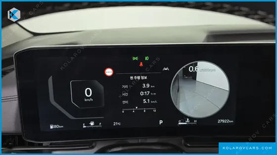 KIA CARNIVAL GASOLINE 9-SEATER PRESTIGE
