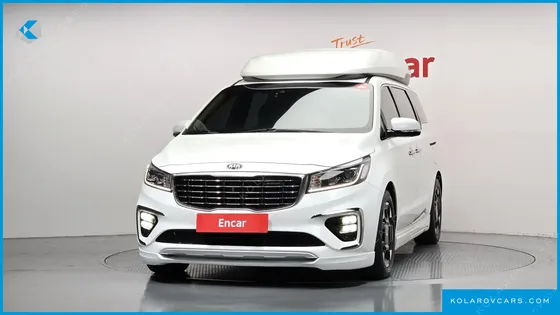 KIA CARNIVAL 7-SEATER HI-LIMOUSINE