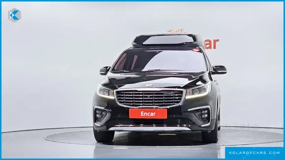 KIA CARNIVAL GASOLINE 7-SEATER HI-LIMOUSINE