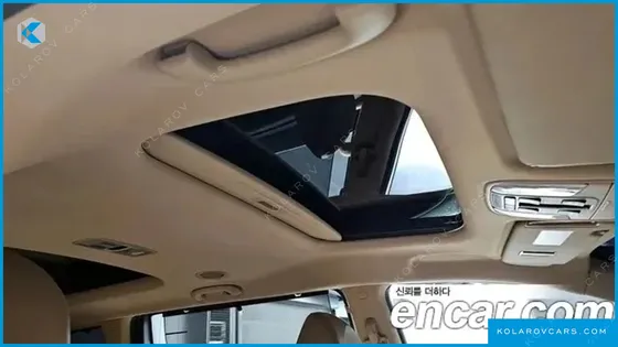 KIA CARNIVAL 7-SEATER LIMOUSINE