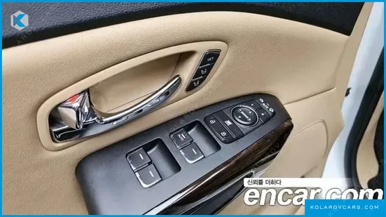 KIA CARNIVAL 7-SEATER LIMOUSINE