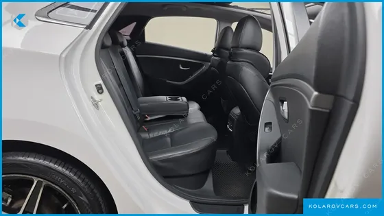 HYUNDAI I30 DIESEL 1.6 VGT EXTREME