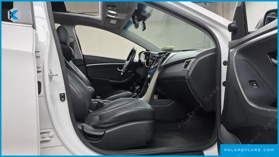 HYUNDAI I30 DIESEL 1.6 VGT EXTREME