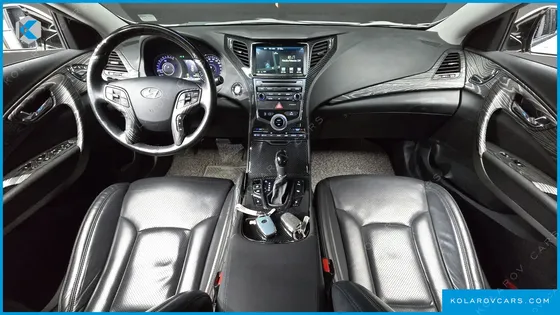 HYUNDAI GRANDEUR PREMIUM COLLECTION