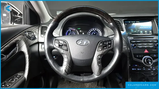HYUNDAI GRANDEUR PREMIUM COLLECTION