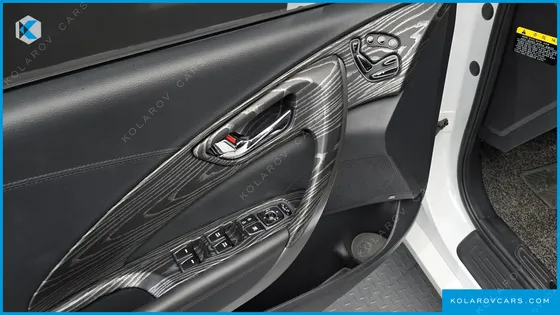 HYUNDAI GRANDEUR PREMIUM COLLECTION