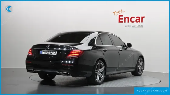 MERCEDES E-CLASS E300 4MATIC AMG LINE