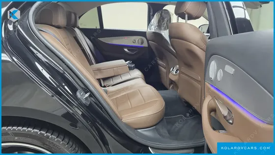 MERCEDES E-CLASS E300 4MATIC AMG LINE