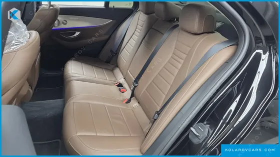 MERCEDES E-CLASS E300 4MATIC AMG LINE