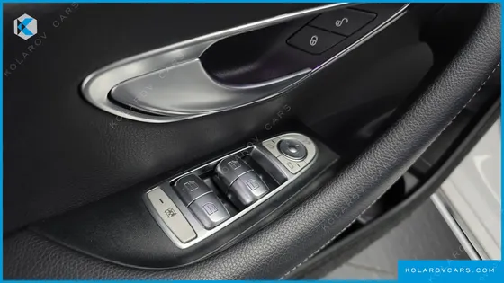 MERCEDES E-CLASS E220D 4MATIC EXCLUSIVE