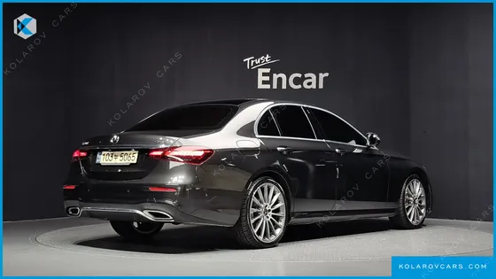 MERCEDES E-CLASS E350 4MATIC AMG LINE