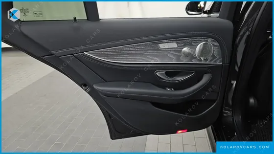 MERCEDES E-CLASS E350 4MATIC AMG LINE
