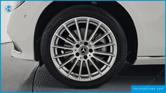 MERCEDES E-CLASS E220D 4MATIC EXCLUSIVE
