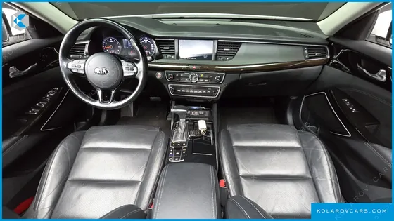 KIA K7 3.0 LPI LUXURY (RENTAL CAR)