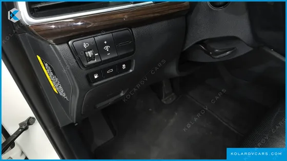 KIA K7 3.0 LPI LUXURY (RENTAL CAR)