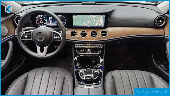 MERCEDES E-CLASS E300 4MATIC EXCLUSIVE
