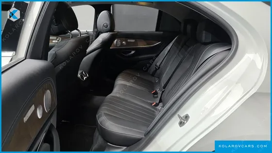 MERCEDES E-CLASS E300 4MATIC EXCLUSIVE