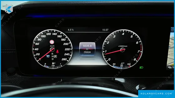 MERCEDES E-CLASS E300 4MATIC AMG LINE