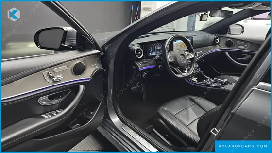MERCEDES E-CLASS E300 4MATIC AMG LINE