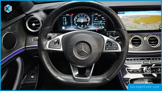MERCEDES E-CLASS E300 4MATIC AMG LINE
