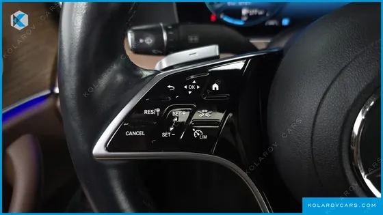 MERCEDES E-CLASS E300E 4MATIC EXCLUSIVE